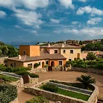 아파트 Villaggio Perlacea - Your House In Sardinia 골푸아랑시
